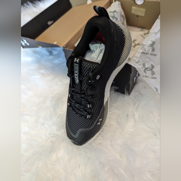 Under Armour Shoes - Women's size 10.5 Under Armour HOVR Block City VOLLEYBALL /BASKETBALL Brand New